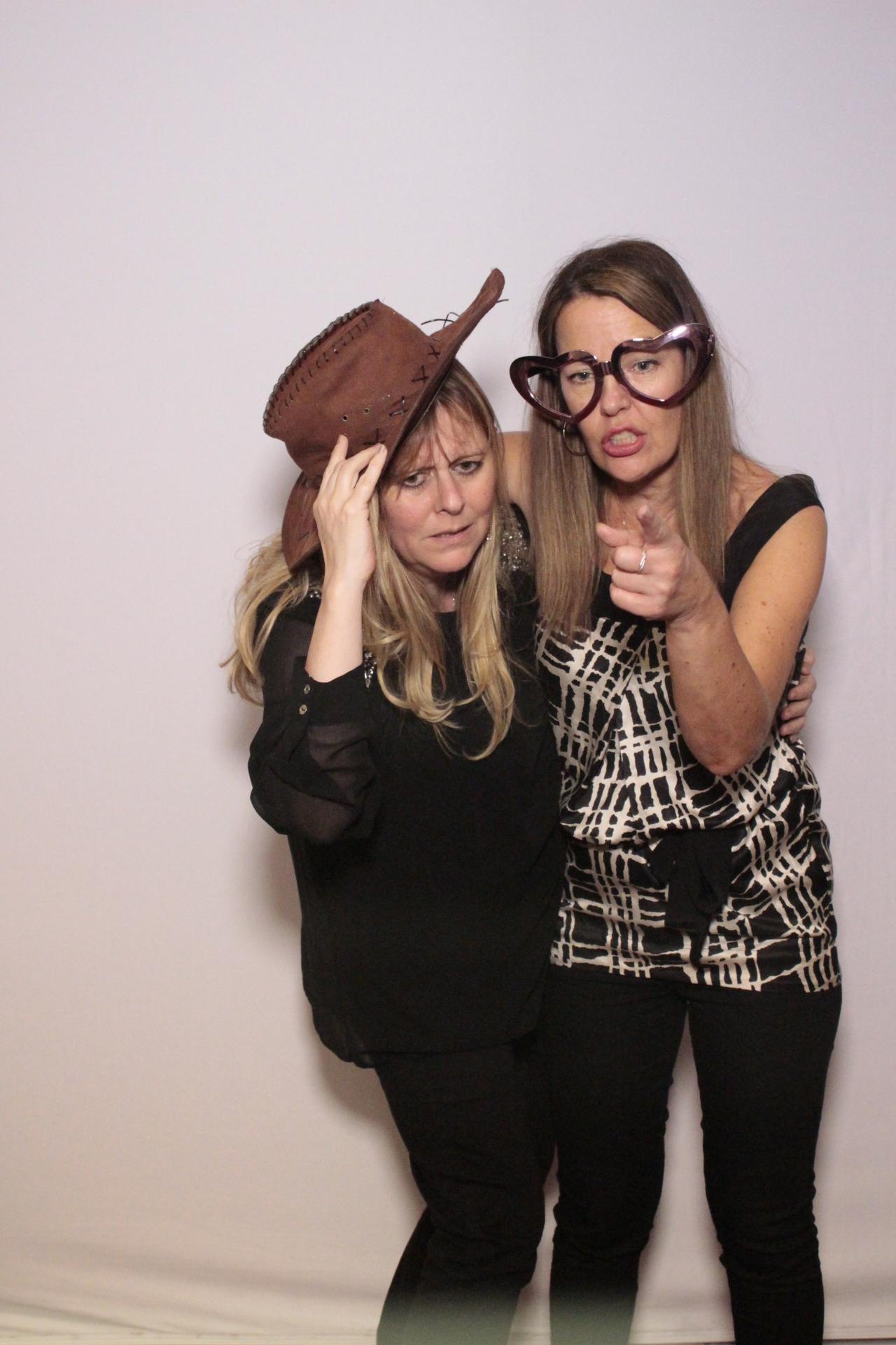 Danielle’s 40th birthday | View more photos from the event at gallery.myphotoboothexperience.co.uk/u/MyPhotoBoothExperienceLtd/Danielle’s-40th-birthday